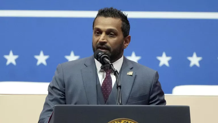 Пов'язані з Іраном хакери зламали особисту пошту глави ФБР