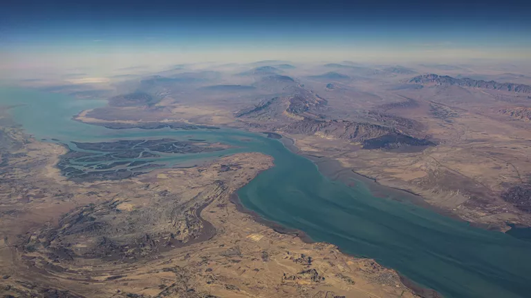 Іран дозволив дружнім суднам проходити через Ормузьку протоку