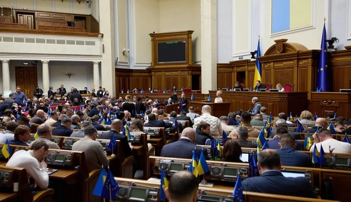 Рада викликала голову АМКУ через різке зростання цін на пальне